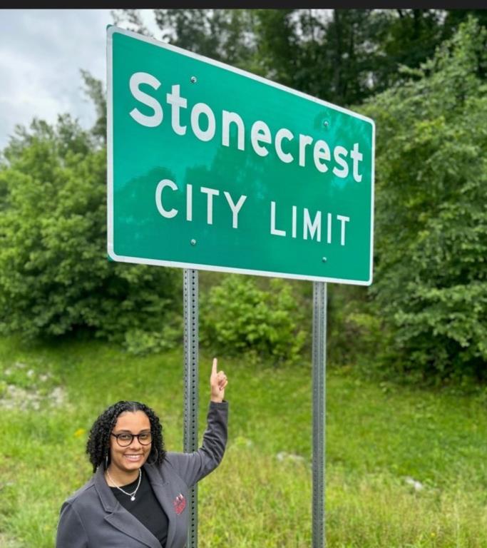 Georgia Department of Transportation Installs New Stonecrest City Limit Signs